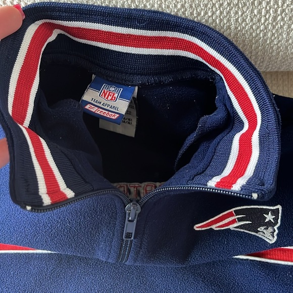 NFL Patriots Team Apparel 1/4 Zip Fleece - Picture 4 of 6